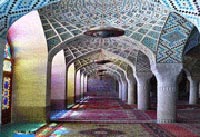 مسجد نصیر الملک یکی از زیباترین مساجد شیراز